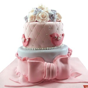 Pembe Baby Shower Pastası